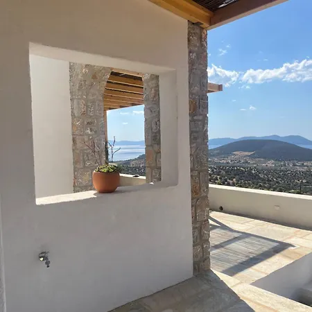 Miza Villa